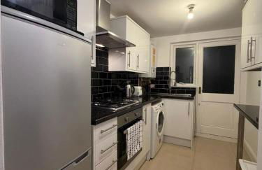 Nice Apartment in London Easy Access to Centre - only 15 minutes - Foto 4