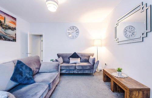 Contractor, Relocation, insurance , 4 bedroom property, Bury - Foto 6