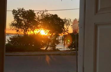 Tides Inn on the Bay Vacation Homes - Photo 45