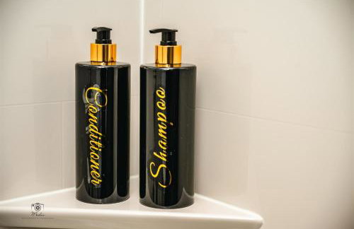 KLIZZ Suites - Photo 25