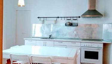 Valencian Dreams of the Proletariat - Photo 3