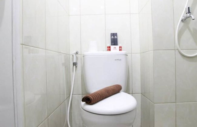 Furnished Studio Apartment @ The Springlake Summarecon - Photo 10