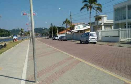 CASA - FRENTE PARA O MAR - Foto 3