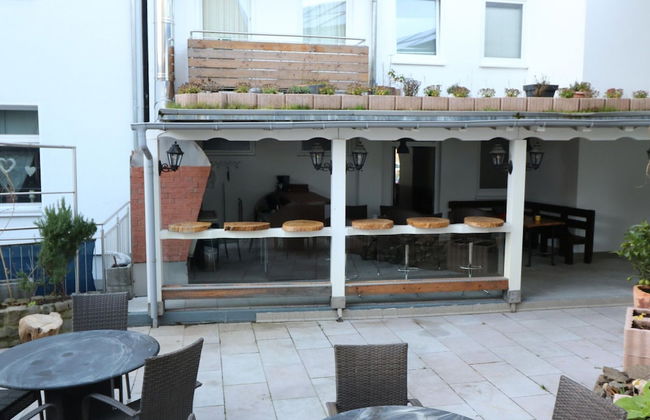 Stylish Holiday Apartment - Photo 29