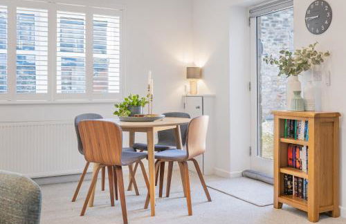 The Old Weigh House - Photo 9