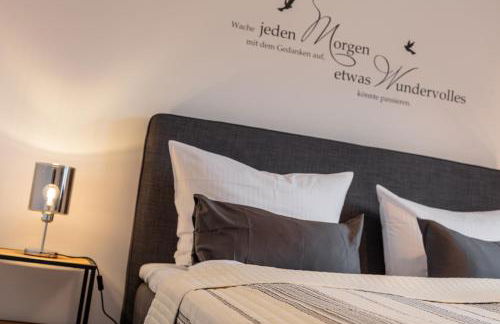 Goethe Palais Suite Zauberlehrling 4P l Lift l Parkplatz I Zentrum I Helios - Photo 7