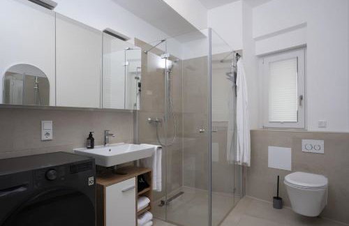 GoldenKey-Suites - Luxury Suite 'Rathausplatz' - Overlooking the Main Square - Air Conditioning & Elevator - Foto 19