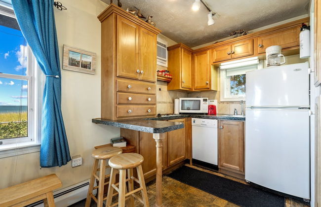 A Wave From It All Sleeps 4 - Photo 7