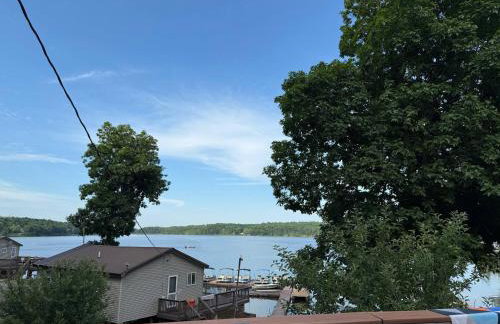 Modern Lakeview Escape - Foto 15