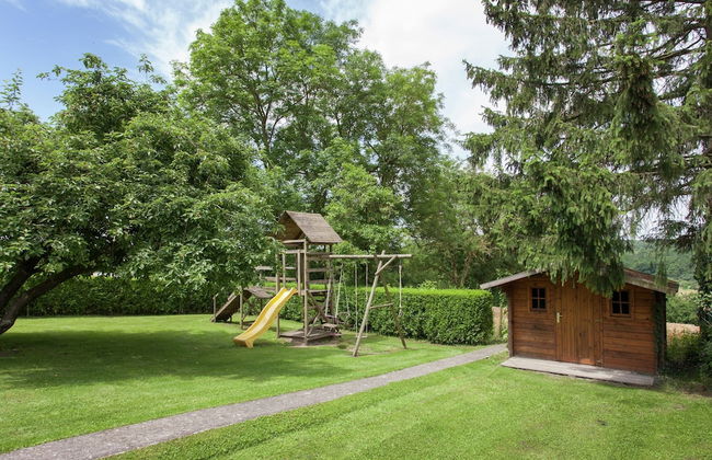 Cozy Family Home in Humain - Photo 37