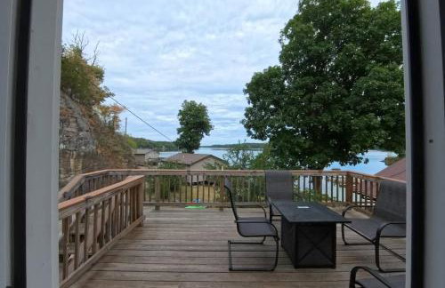 Modern Lakeview Escape - Foto 14