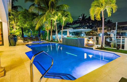 Fort Lauderdale Mansion with Private Pool & Hot Tub - Perfect for Families - Foto 17