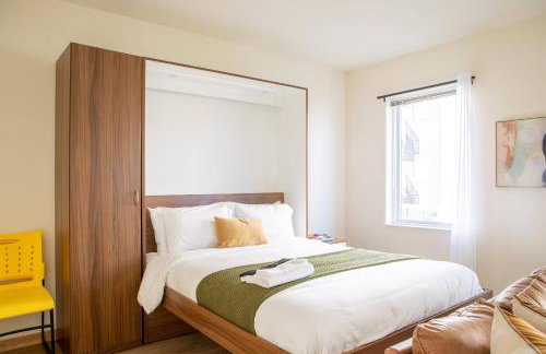 Walker's Point Studio with Gym and Balcony - Foto 3