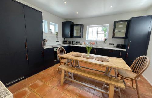 Nomi Homes - Otis House - Free Parking - Central -10ppl - Foto 3