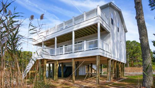 Robert's Retreat - Brand new home w/ gorgeous water views! - Foto 3