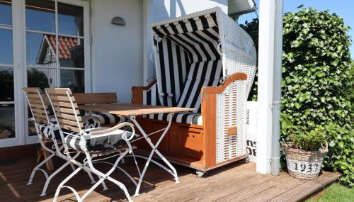Ferienwohnung " Seaflat " an der Ostsee, Strandkorb, Kamin, free W-LAN by SEASIDE - Photo 2
