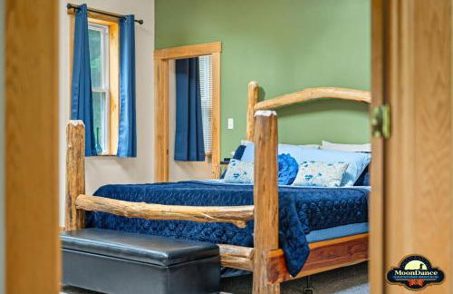 A Woodland Castle - Foto 28