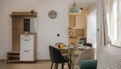 Beachfront Apartment Betty - Happy Rentals - Foto 5