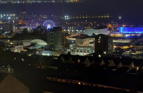 Heavenly 1 -Bedroom Retreat with Stunning sea & Garden Vistas - Foto 7