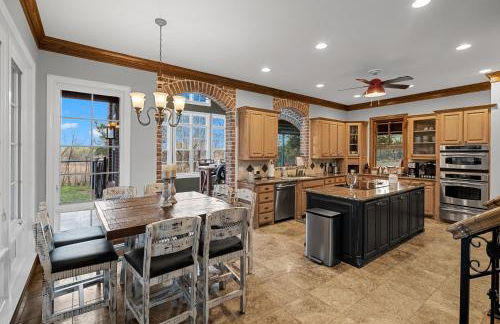 Luxury 5 Acre Private Estate on Lake Ray Roberts - Foto 10