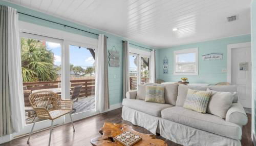 Newly Renovated 2 Bedroom Beach House Free Parking - Foto 2