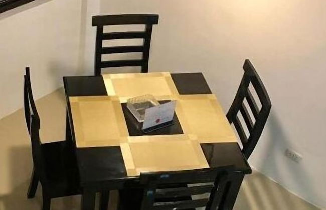 Rona's Townhouses - Photo 16