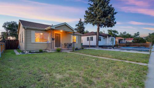 Charming 2BR Retreat - Pet Friendly! - Foto 2