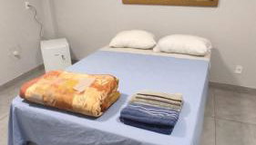 Kitnet independente muito confortável boa locaização - Foto 5