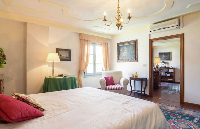 Villa in Venice With Private Pool & Park - Foto 2