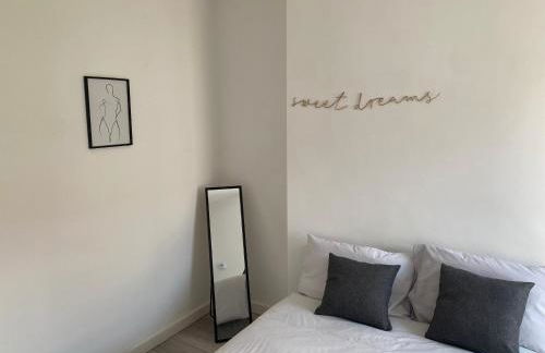 Stylish Home - Close to City Centre, Anfield Stadium - Free Parking - Foto 21