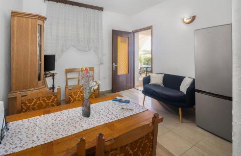 Nice Apartment In Lovrecica With Wifi - Foto 13