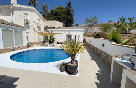 Villa with Private Pool & Hot tub - Foto 19