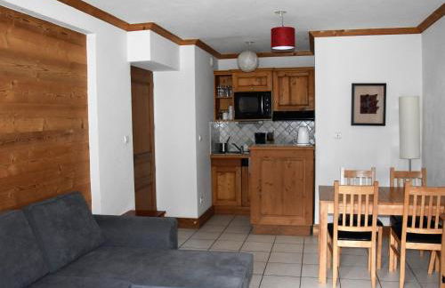 Appartement chaleureux avec balcon sud à Bozel - FR-1-464-13 - Foto 3