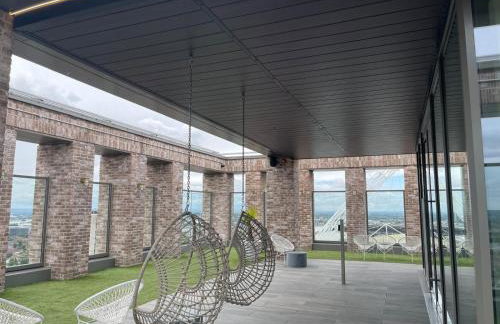 Luxury Private Room with Living Area Wembley Stadium View - Photo 49