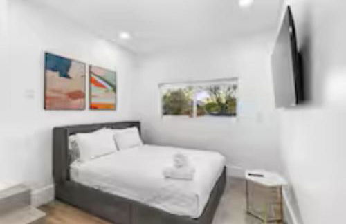 Unique Private Racing Track Villa in Miami Cinema - Foto 7