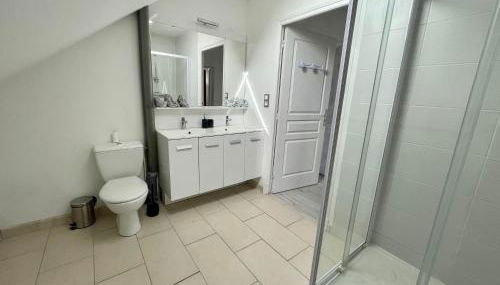 Face Chateau de Chaumont sur loire Gîte La Rapinière - Foto 4