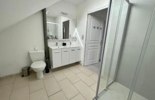 Face Chateau de Chaumont sur loire Gîte La Rapinière - Foto 4