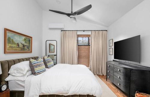 Modern Loft | Parking Included, Walk to Downtown - Foto 5