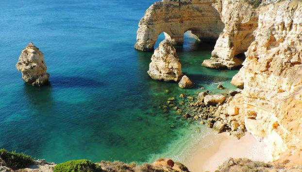 Excursión a la cueva de Benagil, Algar Seco y la playa de la Marina - Foto 3