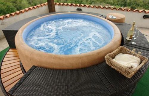 House Rilovic - Two Bedroom House With Swimming Pool and Jacuzzi - Foto 54