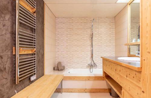 Le plus grand appartement, 150 M2, et la plus belle vue d'Isola 2000 Front de Neige - Photo 24