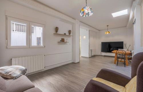 Little Alhambra - Photo 20