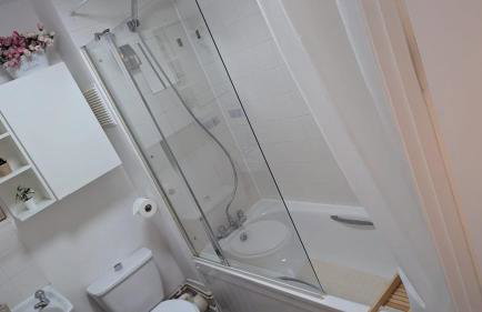 2BR Penthouse Flat in West London Near Elizabeth Line - Foto 3