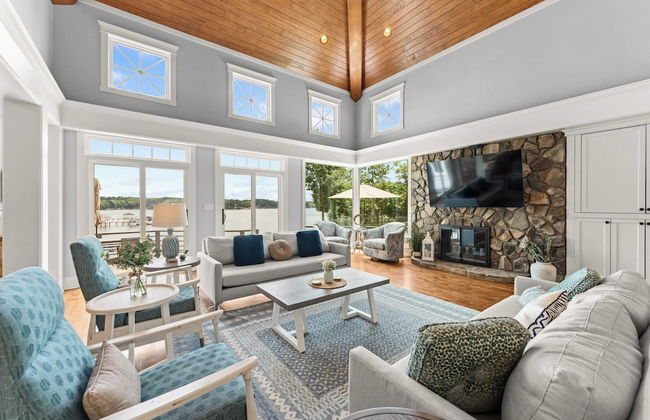 Paradise Pointe by Avantstay Lakefront + Views + Playset - Foto 22