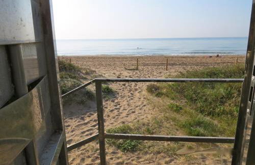 GAVA 2 BEACHFRONT PENTHOUSE - Photo 37