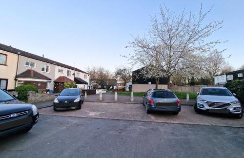 Spacious & comfy Home- very close to NEC Birmingham ,HS2 & Airport- Perfect for contractors & groups- free parking & Fast WiFi - Foto 34