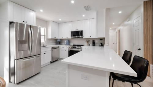 Downtown Home with Basketball, Firepit and Just 20 Miles to Disney - Foto 3