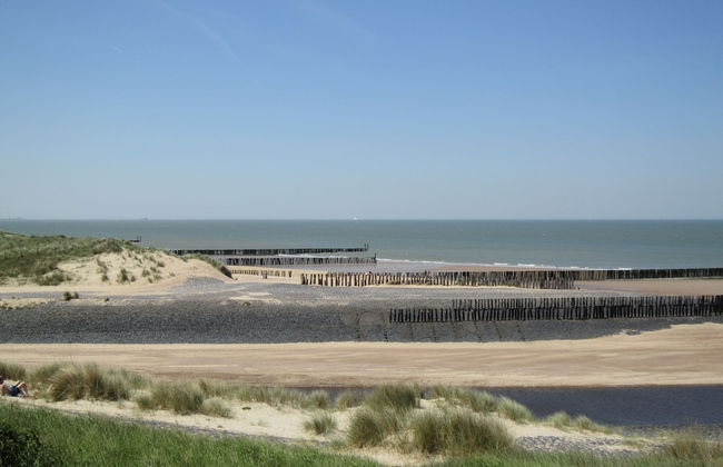 Tastefully Decorated Holiday Home With Rural Location Near the Sea - Foto 36