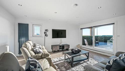 Sea View Luxury Apartment 3 bedrooms Free Parking - By Coast Apartments - Foto 2