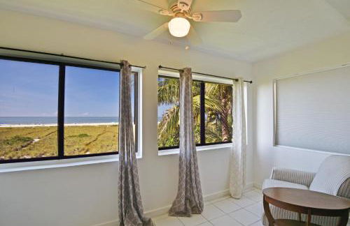 On the Beach, Walk to Village, Watch the Sunsets from Balcony - Foto 17